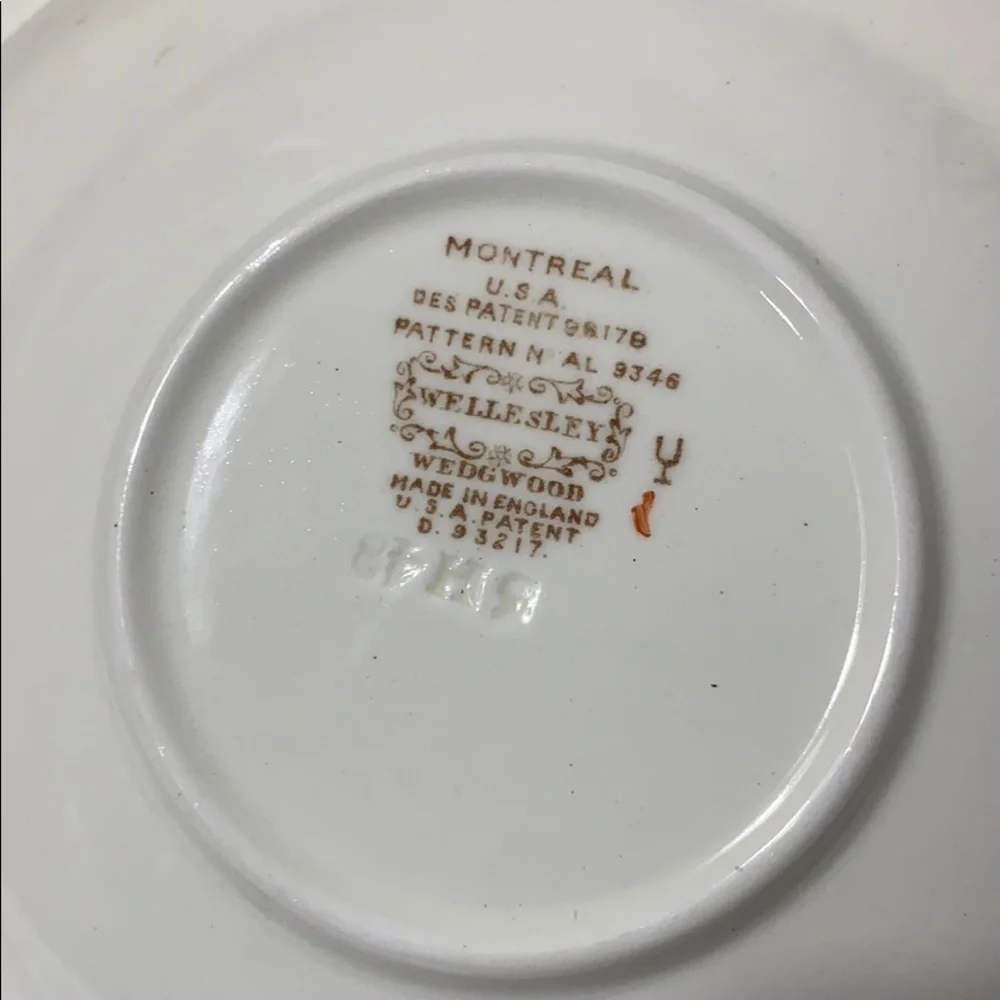 Wedgwood vintage bread